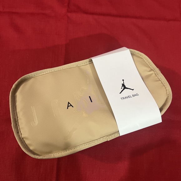 Jordan Other - Jordan Toiletry Travel Bag Beige Cream New